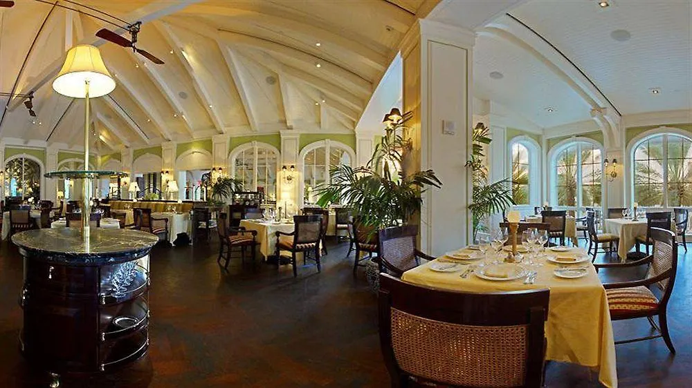 Harborside Resort & Vacation Rentals At Atlantis Nassau