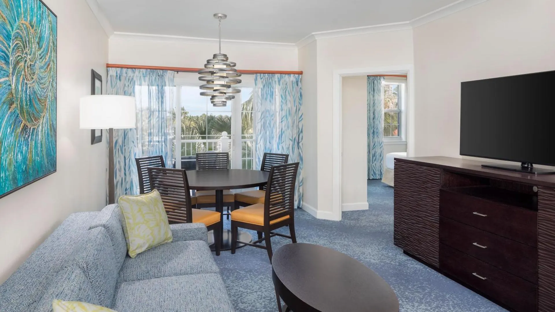 Harborside Resort & Vacation Rentals At Atlantis Nassau